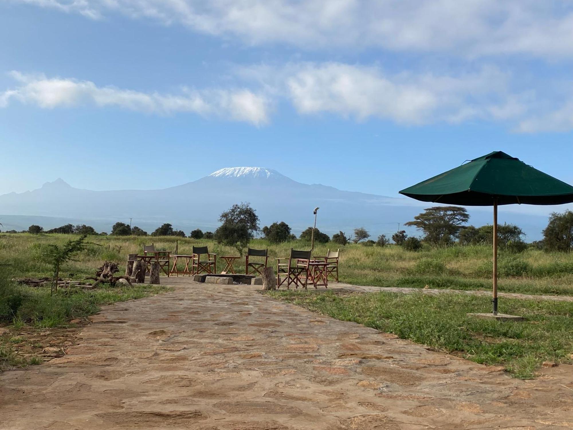 Amboseli Discovery Camp מראה חיצוני תמונה