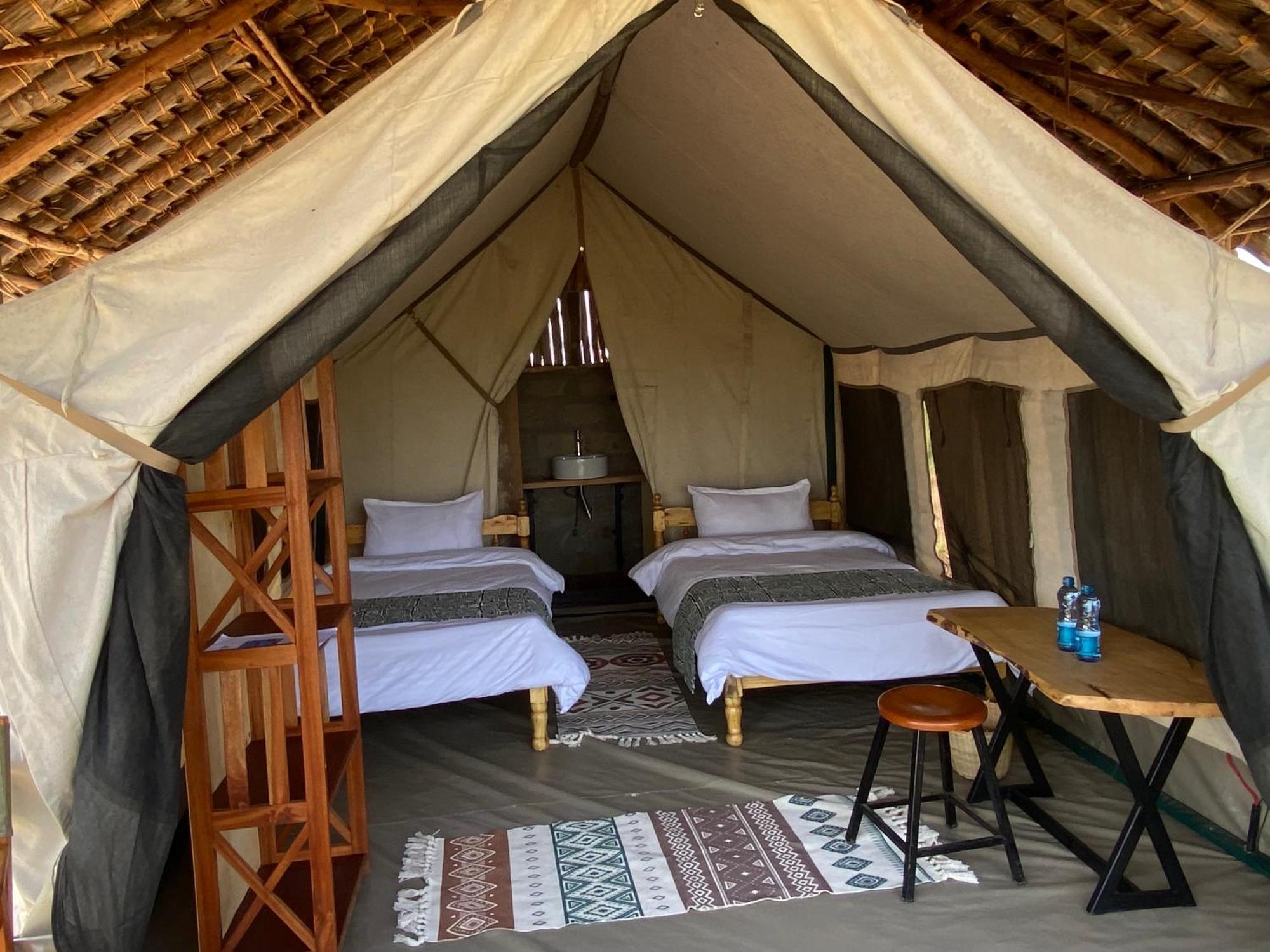 Amboseli Discovery Camp מראה חיצוני תמונה