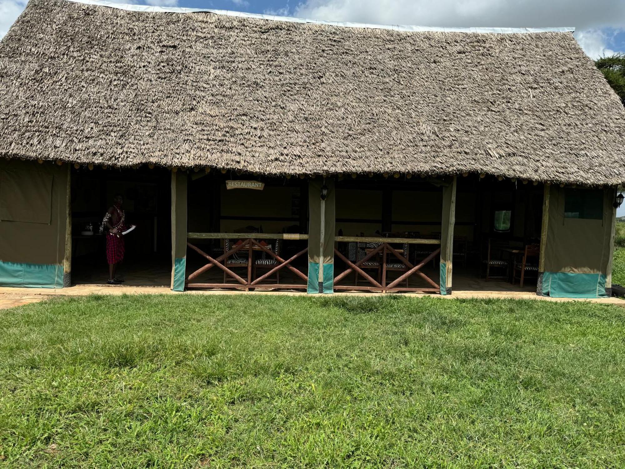 Amboseli Discovery Camp מראה חיצוני תמונה