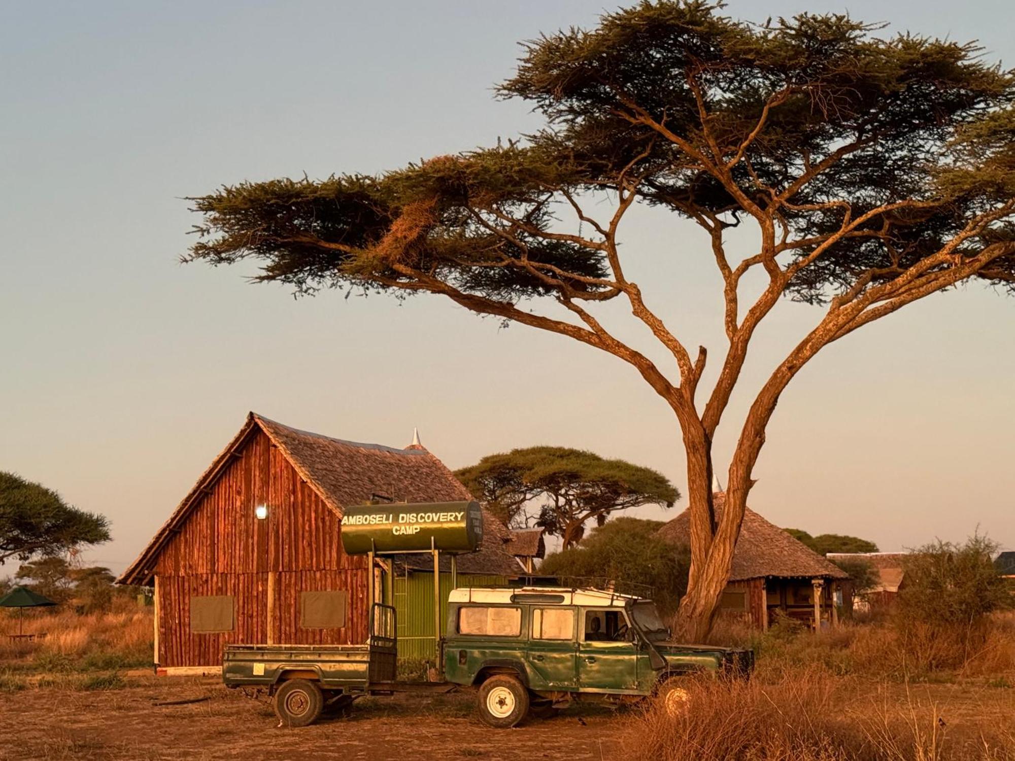 Amboseli Discovery Camp מראה חיצוני תמונה
