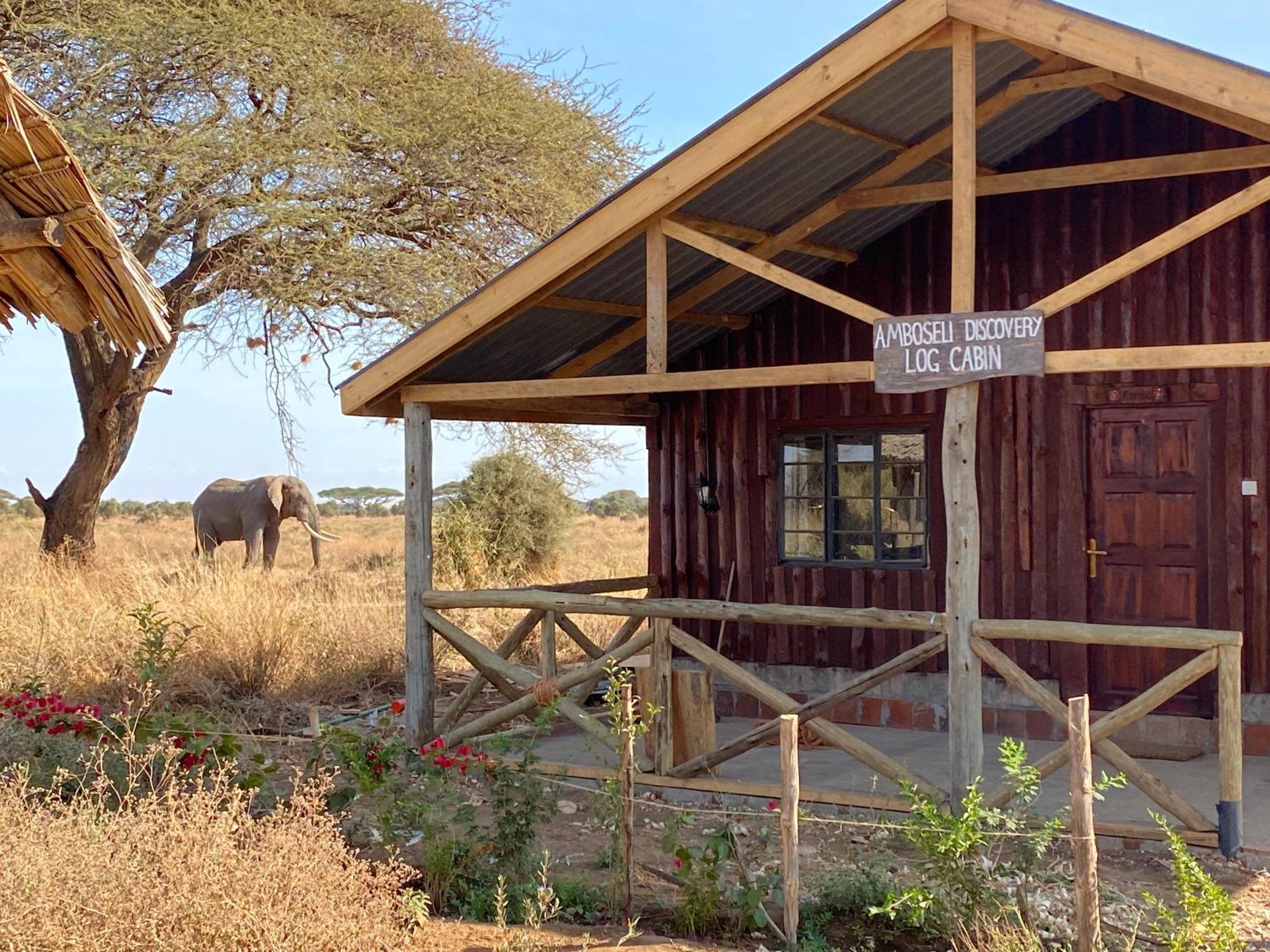 Amboseli Discovery Camp מראה חיצוני תמונה